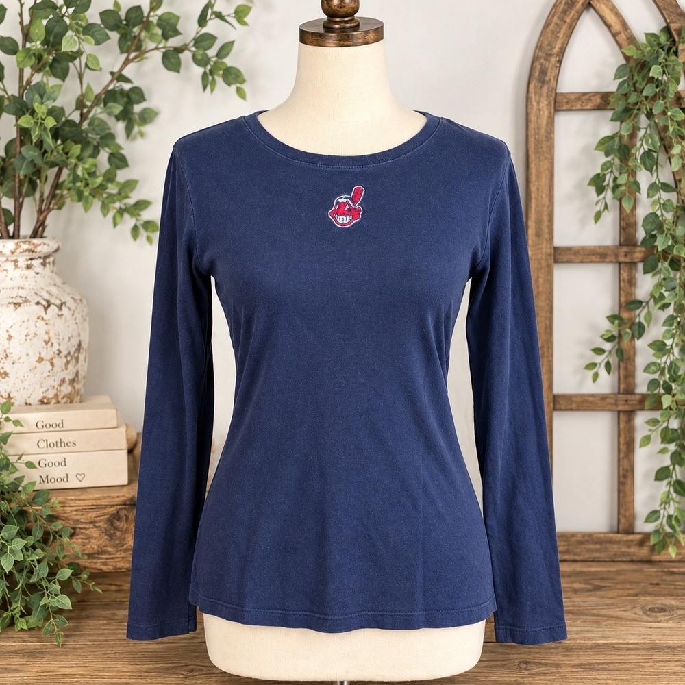 Antigua Womens Cleveland Indians Chief Wahoo Long Sleeve Tee Navy Blue Size M